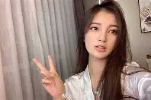 生三胎、守寡15年拥有顶级“渣女颜”她们对婚姻却忠贞不渝